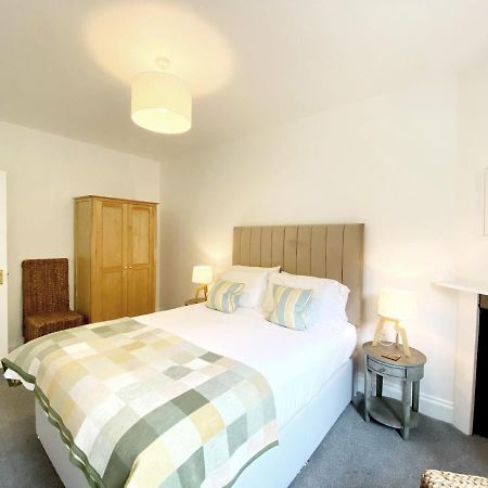 Tramontane Apartment At Hesketh Crescent Torquay Bagian luar foto