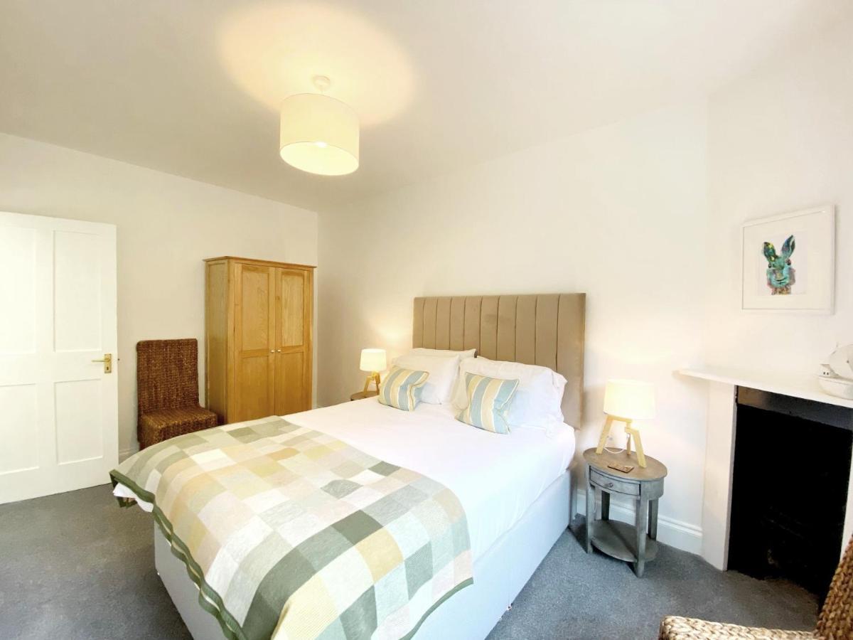 Tramontane Apartment At Hesketh Crescent Torquay Bagian luar foto