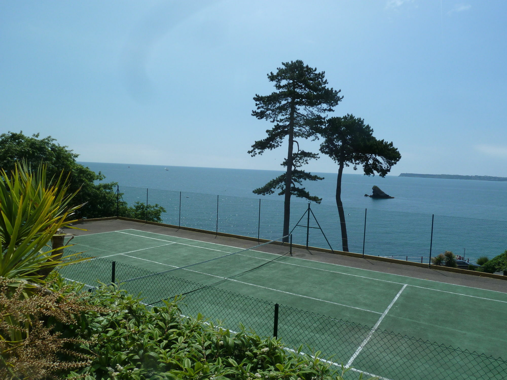 Tramontane Apartment At Hesketh Crescent Torquay Bagian luar foto